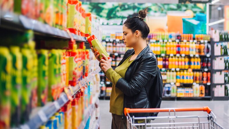 Woman in grocery store image for Ruth Petran blog